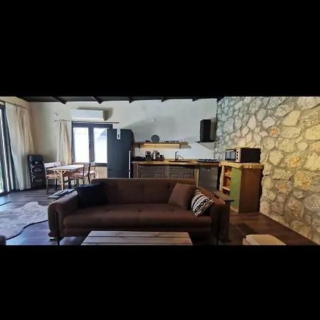 Misa Villa *